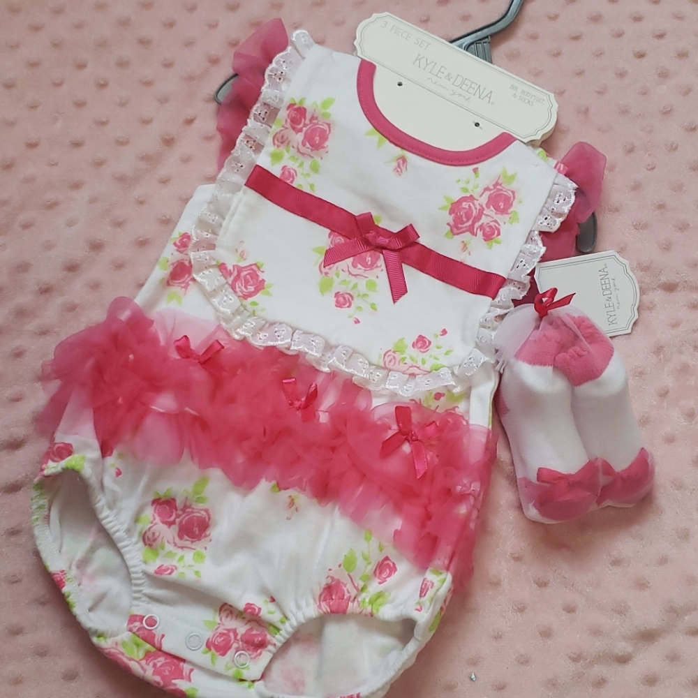 3 piece floral ruffle bodysuit